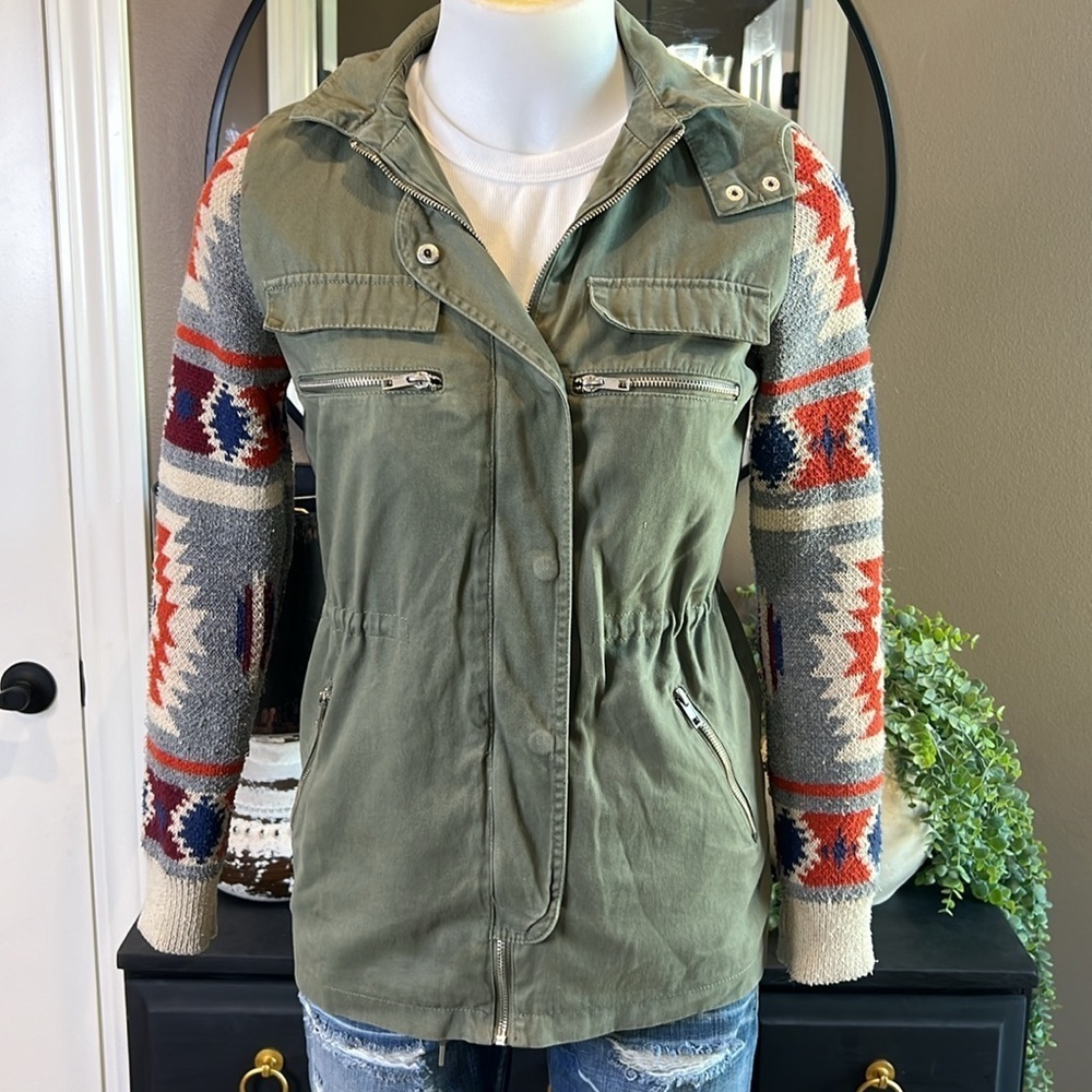 THREAD & SUPPLY Olive Green Hooded Utility Jacket Size XS